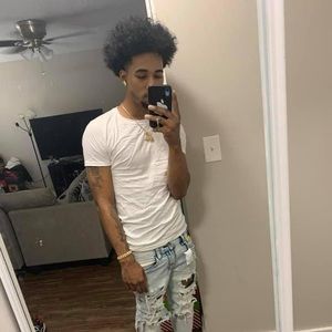 Meet your Posher, Mariano